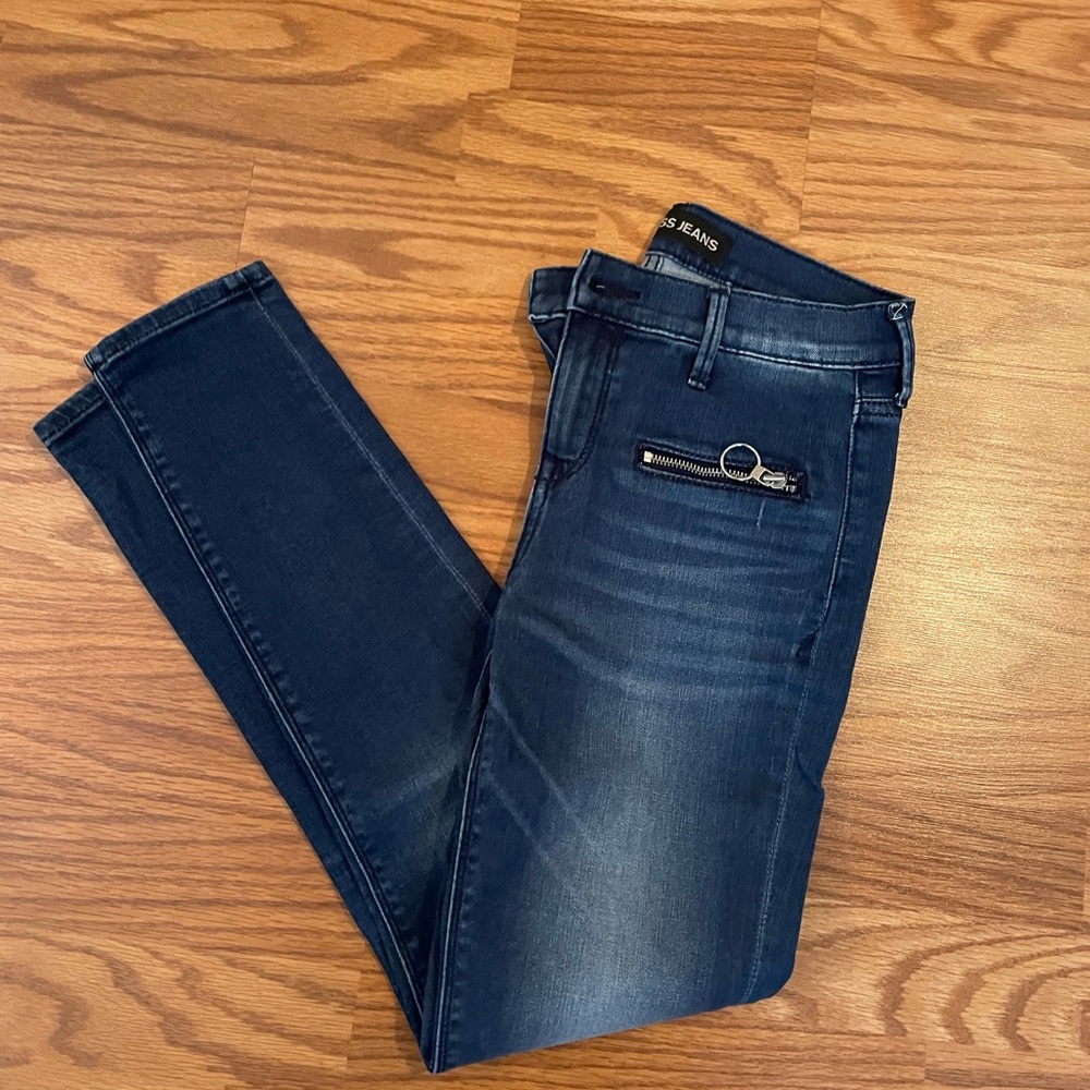Women’s EXPRESS Dark Blue Jeans with Zipper Detail Size 2R